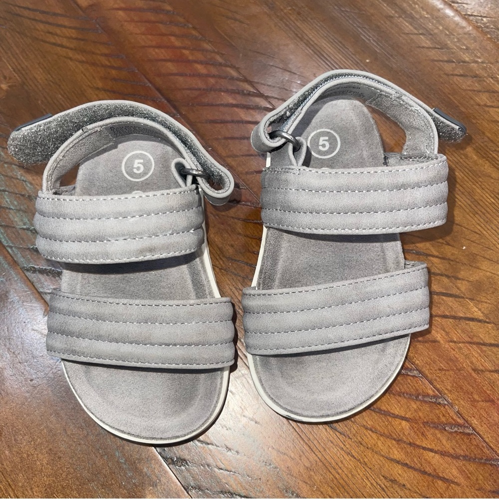 4/$10 ⚡️ Cat & Jack Toddler Gray Sandals